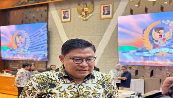 DPR Mulai Bahas Revisi UU LLAJ, ODOL hingga Transportasi Online Jadi Sorotan