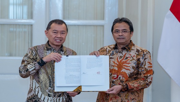 Bank DKI Resmi Bentuk Kelompok Usaha Bank, Bersama Bank Maluku Malut