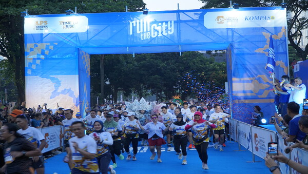 Kilas Keseruan Run The City 5K Mengawali LPS Monas Half Marathon 2025