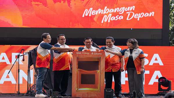 Jakarta Luncurkan Kartu Debit Visa 