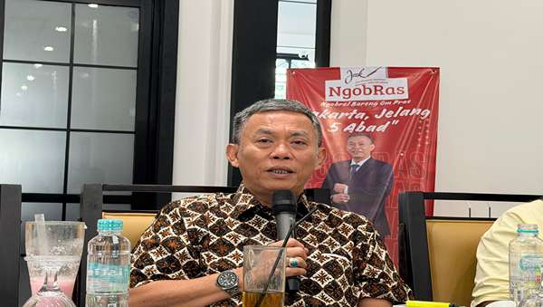 prasetyo-edi-sambut-shin-tae-yong-di-persija
