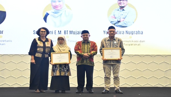 abdul-mu-ti-perpustakaan-harus-jadi-rumah-pendidikan-dan-ruang-dialog