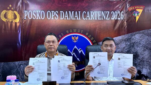 polisi-tetapkan-tujuh-tersangka-pembakaran-pesawat-ama-dan-pembunuhan-pilot-as-di-yahukimo