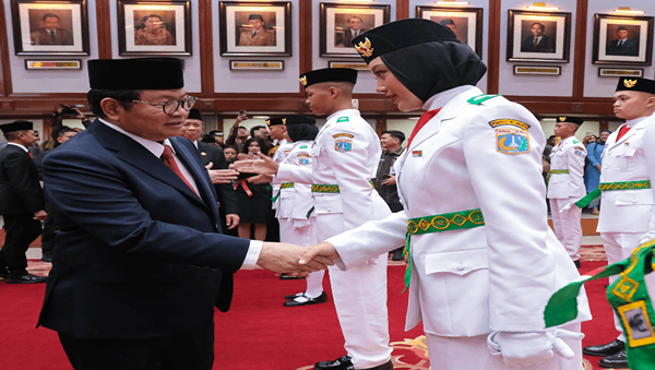 Gubernur Jakarta, Pramono Anung Kukuhkan 44 Paskibraka DKI 2026