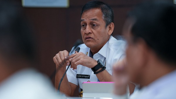 bnn-dorong-kebijakan-tegas-tata-kelola-rokok-elektronik