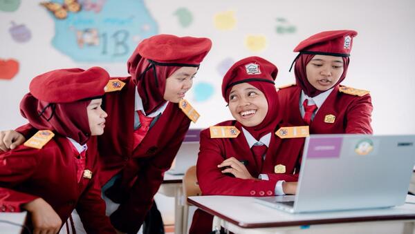 kemensos-evaluasi-sekolah-rakyat-di-pati-dan-mamuju-perlindungan-siswa-jadi-prioritas