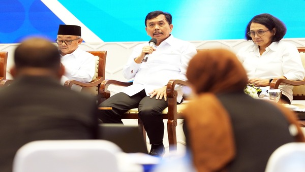 pemerintah-perluas-akses-pendidikan-bangun-infrastruktur-hingga-perhatikan-kesejahteraan-guru
